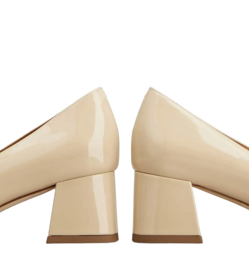 Penny Bar Pumps