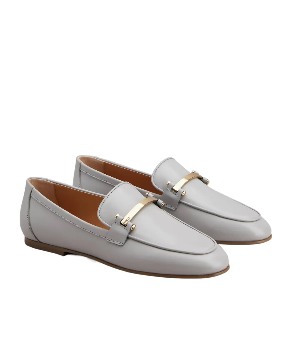 Clamp Detailed Loafers