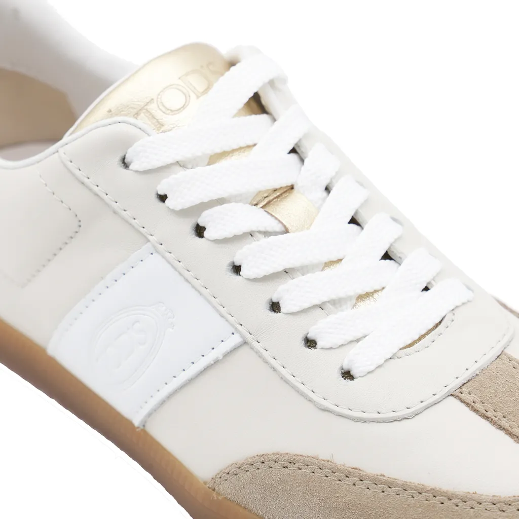 Tabs Low-Top Sneakers