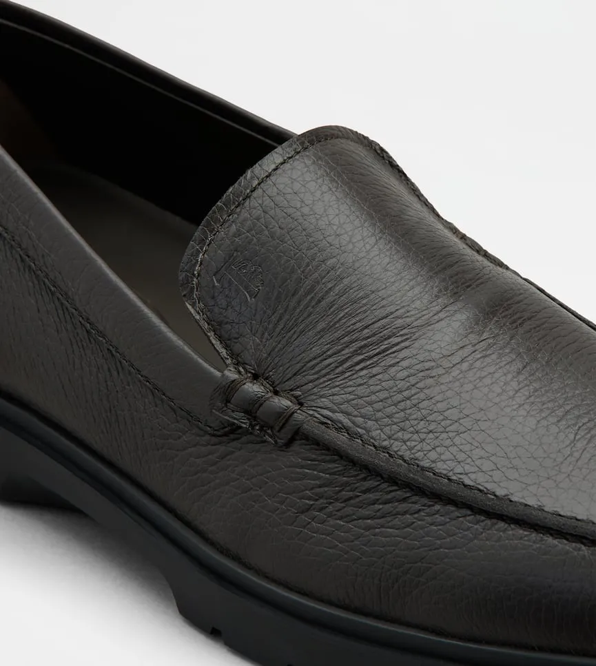 Gommino Leather Loafers
