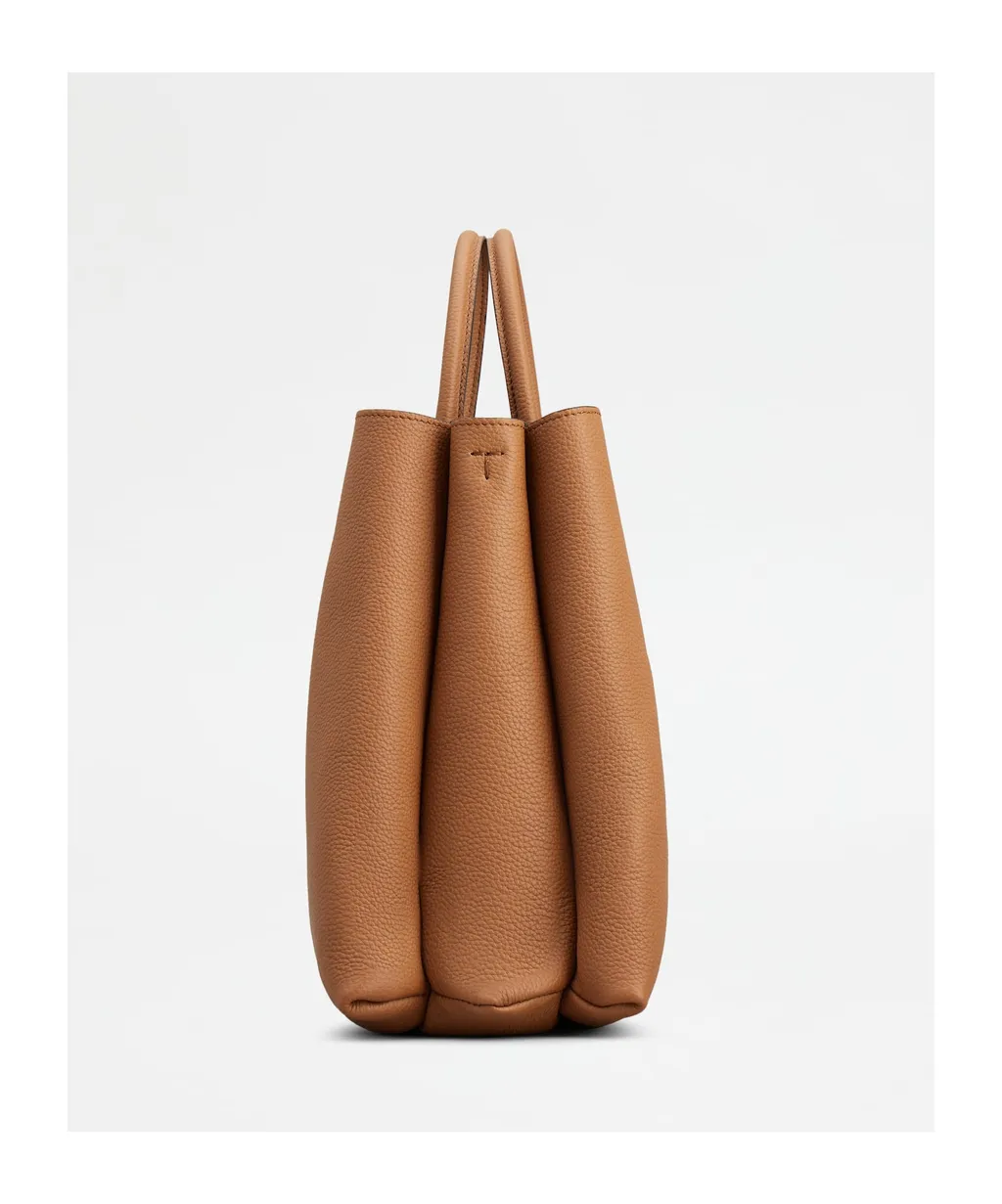 T Timeless Logo Plaque Medium Tote Bag