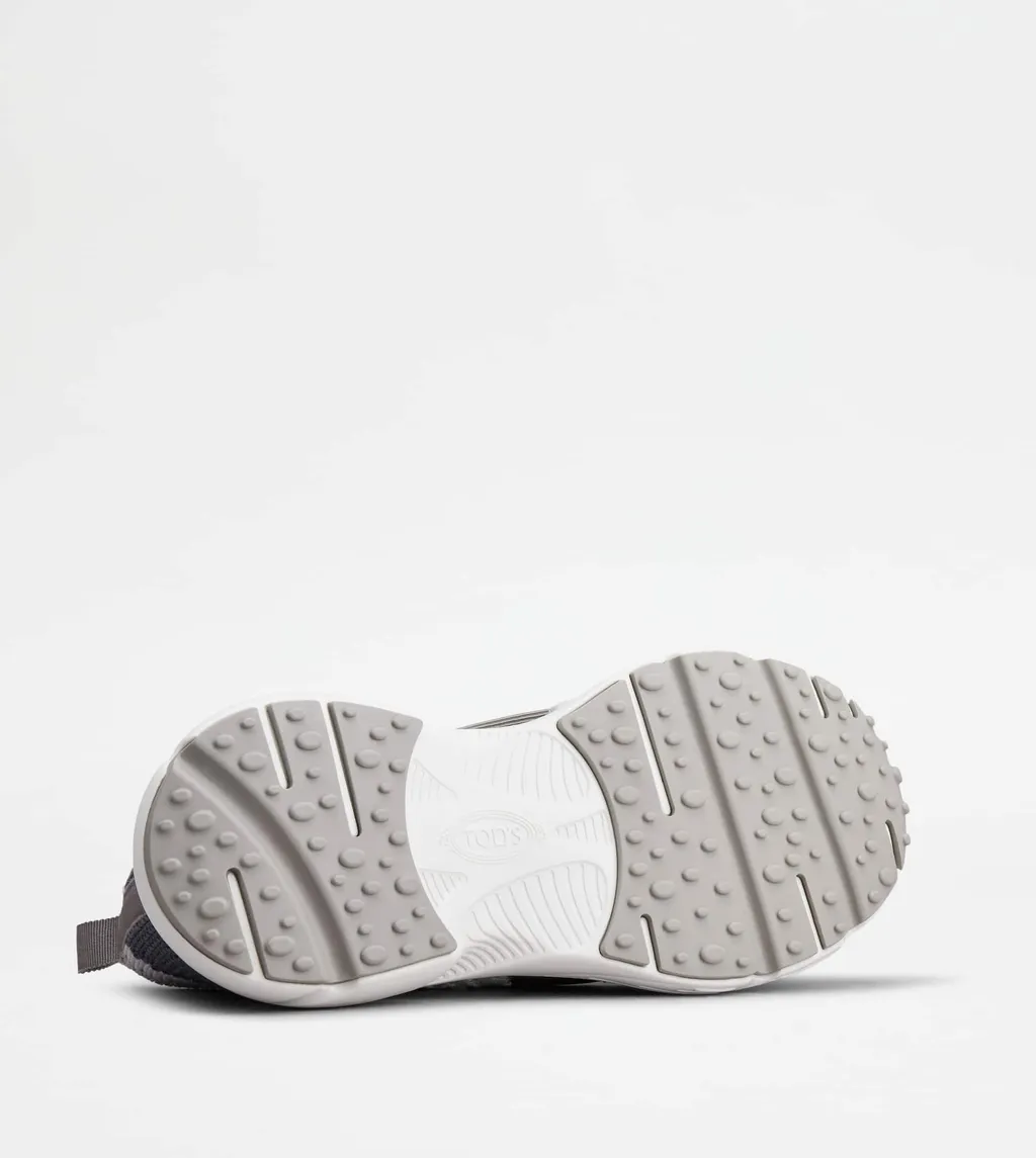 Kate Fabric Slip-On Sneakers