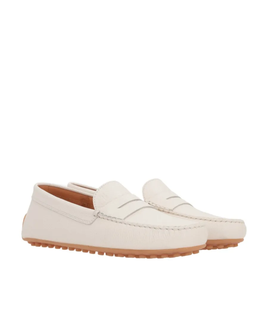 Gommino Round Toe Slip-On Loafers