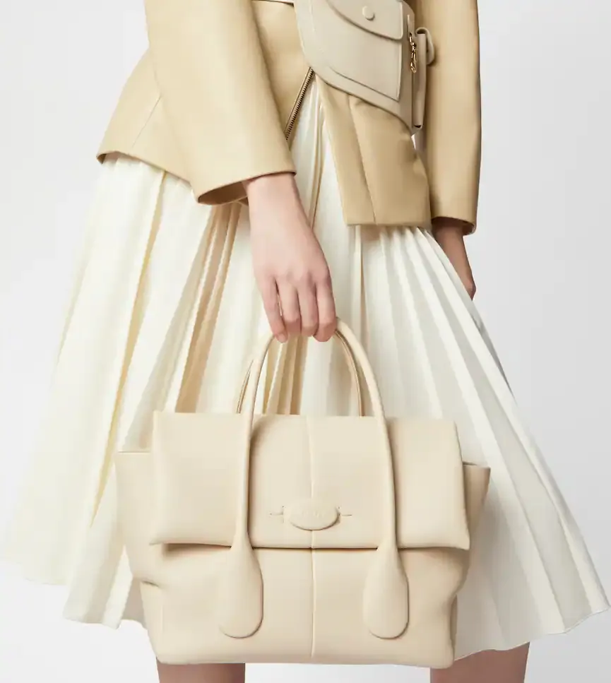 Di Small Tote Bag