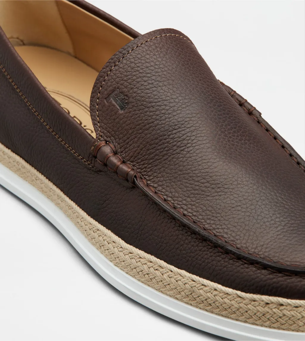 Round Toe Slip-On Loafers