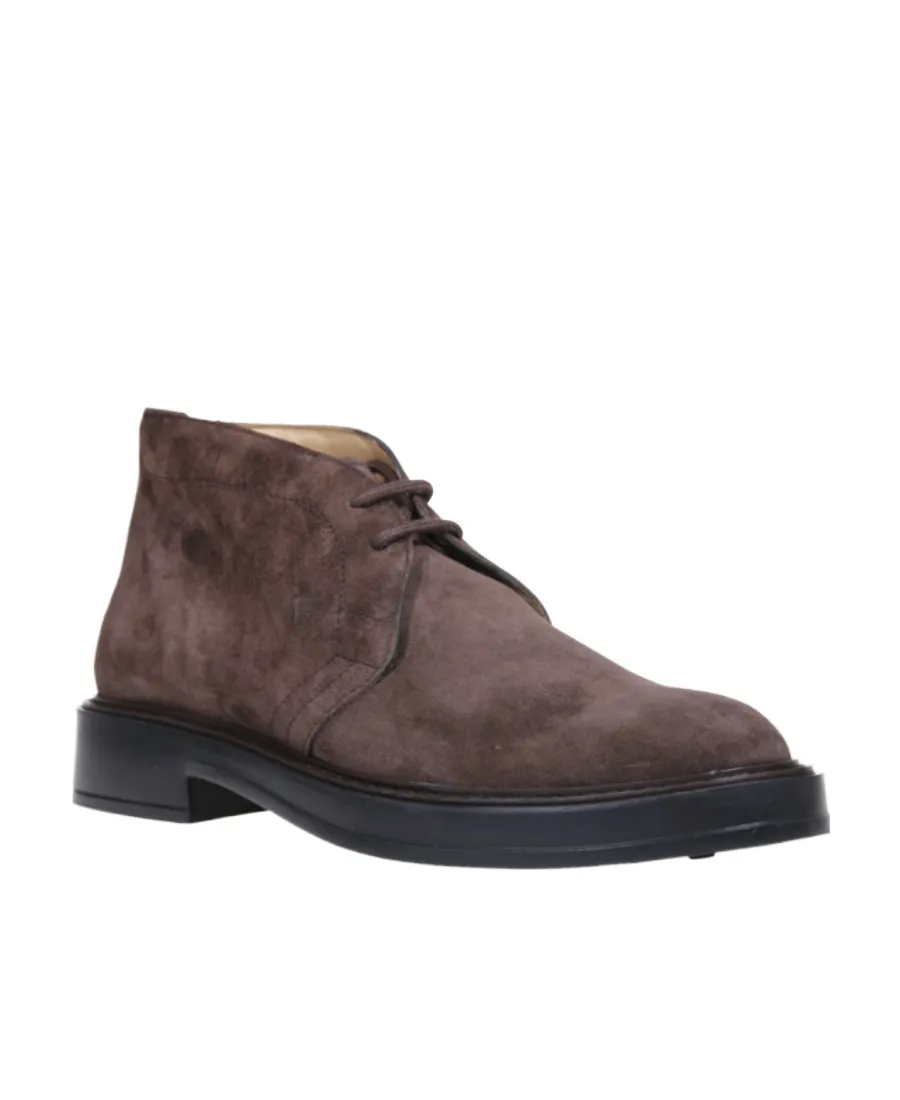 Desert Round Toe Lace-Up Boots