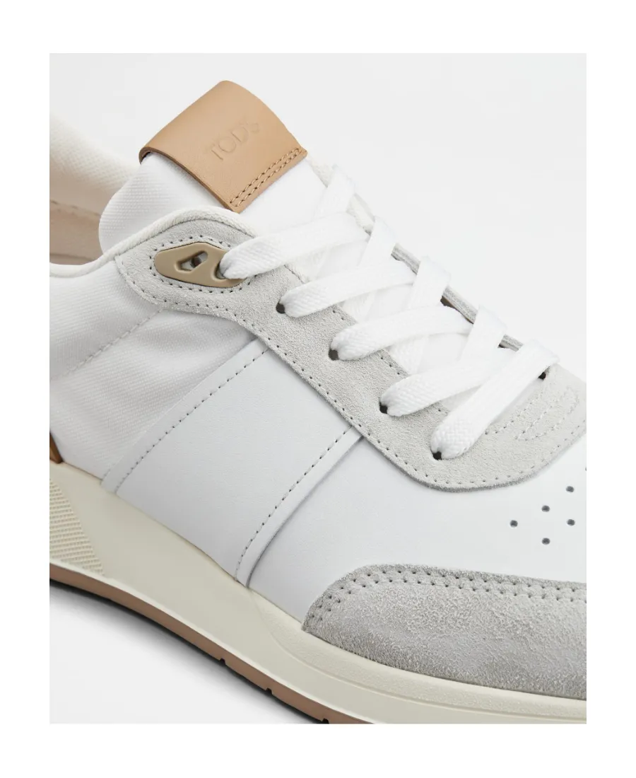 Round Toe Lace-Up Sneakers