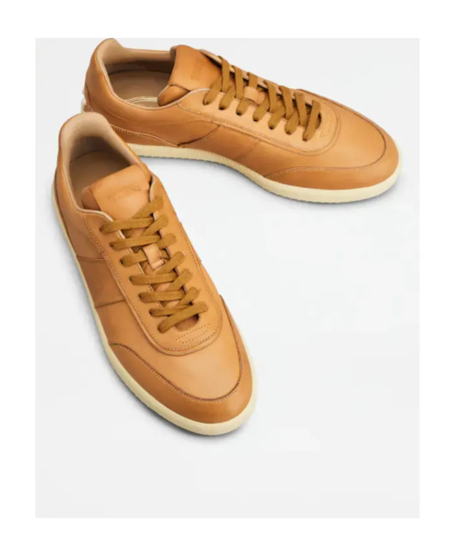 Low-Top Leather Sneakers