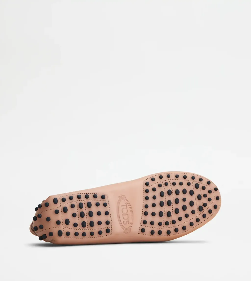 Kate Commino Chain-Link Driving Shoes
