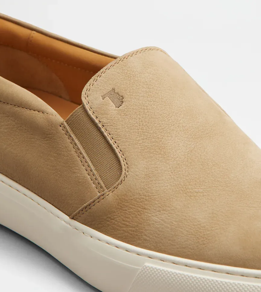 Slip-On Low-Top Casual Shoes