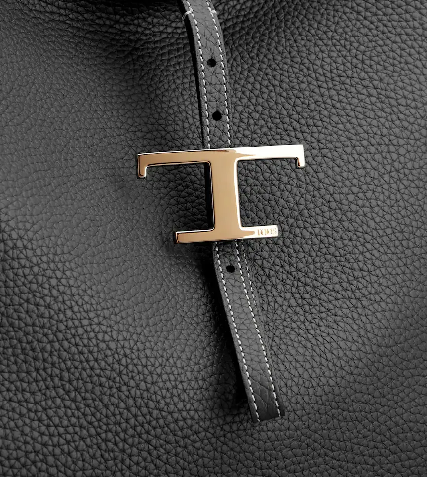 Timeless Pendant Shoulder Bag