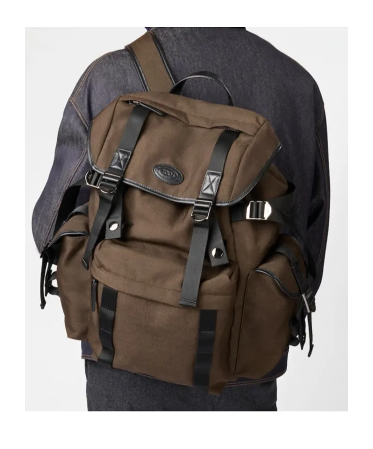 Medium Backpack