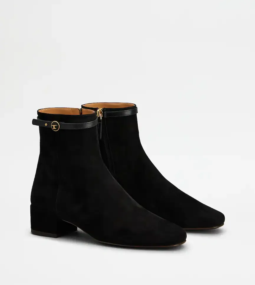 Logo Plaque Ankle Boots