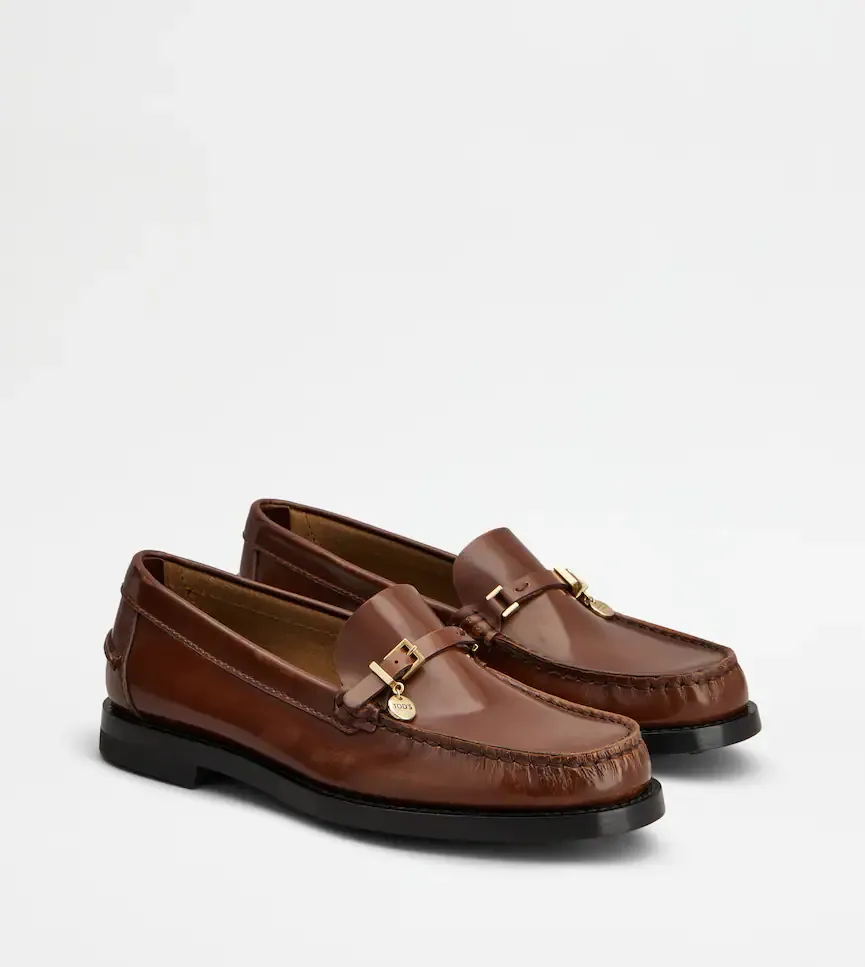Logo Pendant Buckle Detailed Loafers