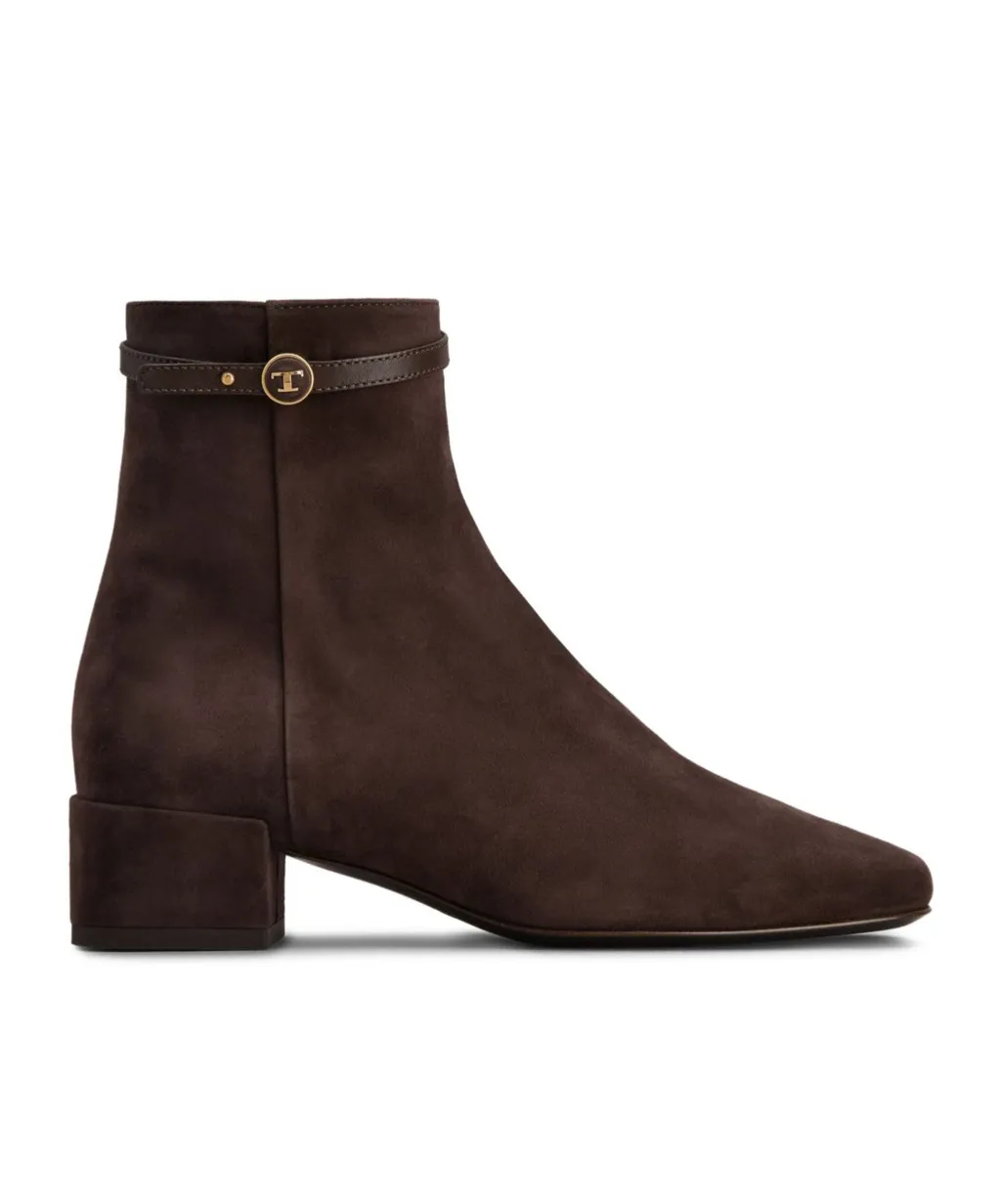 Logo Plaque Ankle Boots