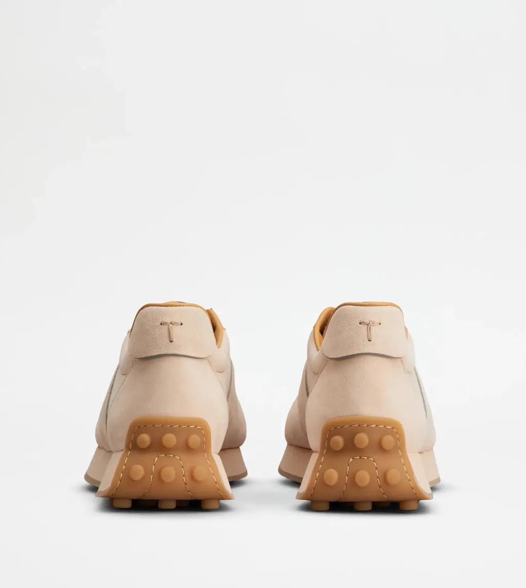 T Vintage Sneakers