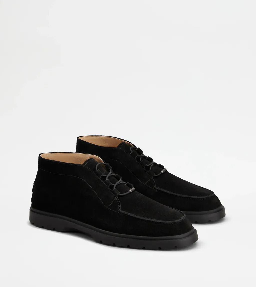 Lace-Up Suede Desert Boots