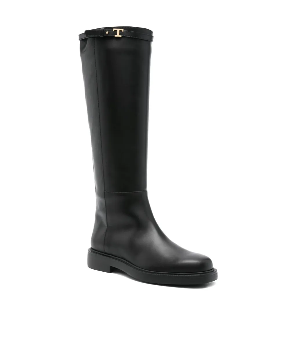 Round Toe Boots