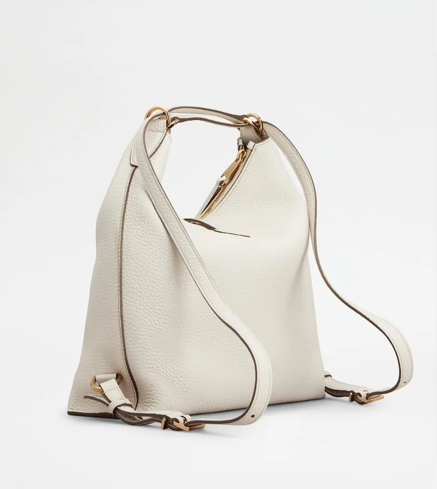 T Timeless Shoulder Bag