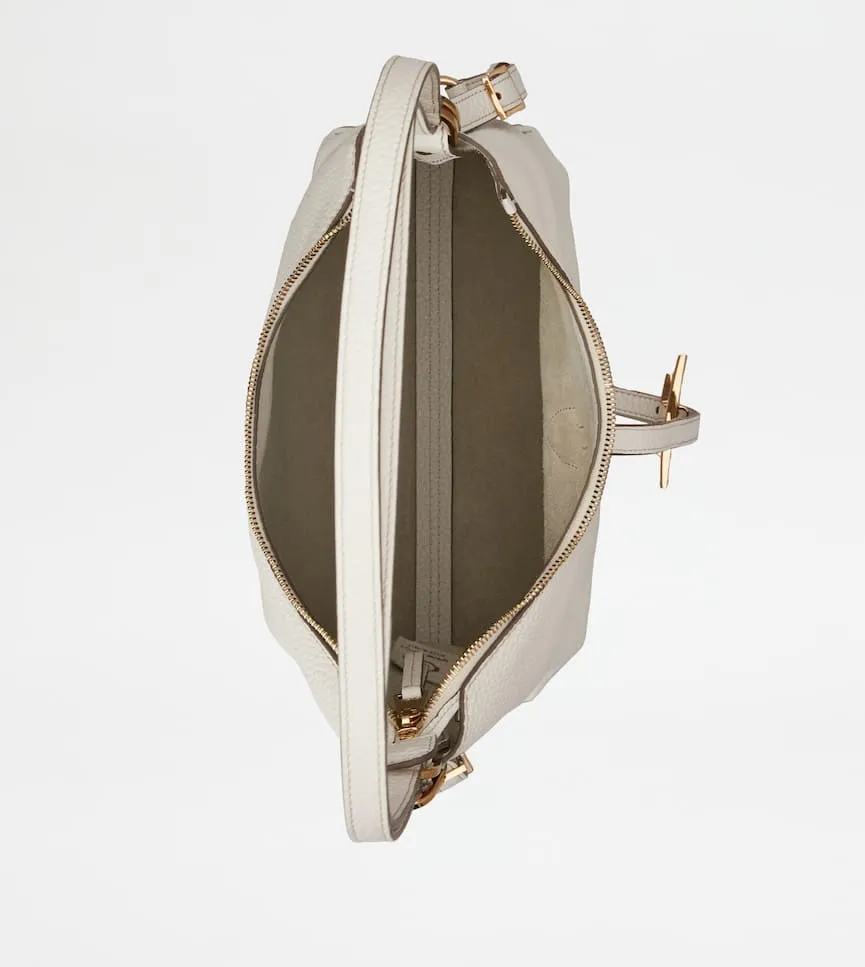 T Timeless Shoulder Bag