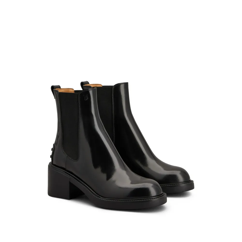 Block Heel Chelsea Boots