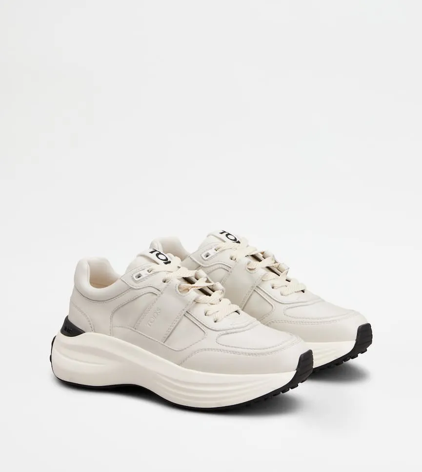 Low Top Trainers