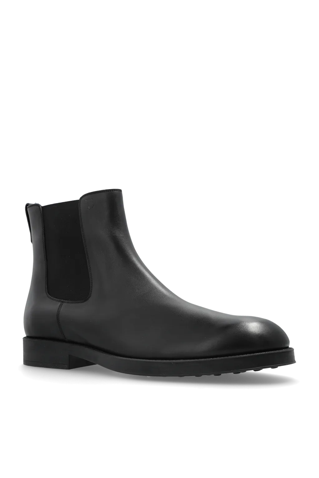 Round Toe Chelsea Boots