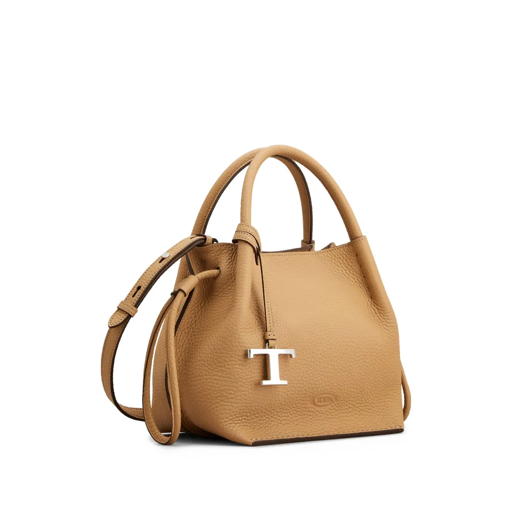 Logo Plaque Medium Bucket Bag