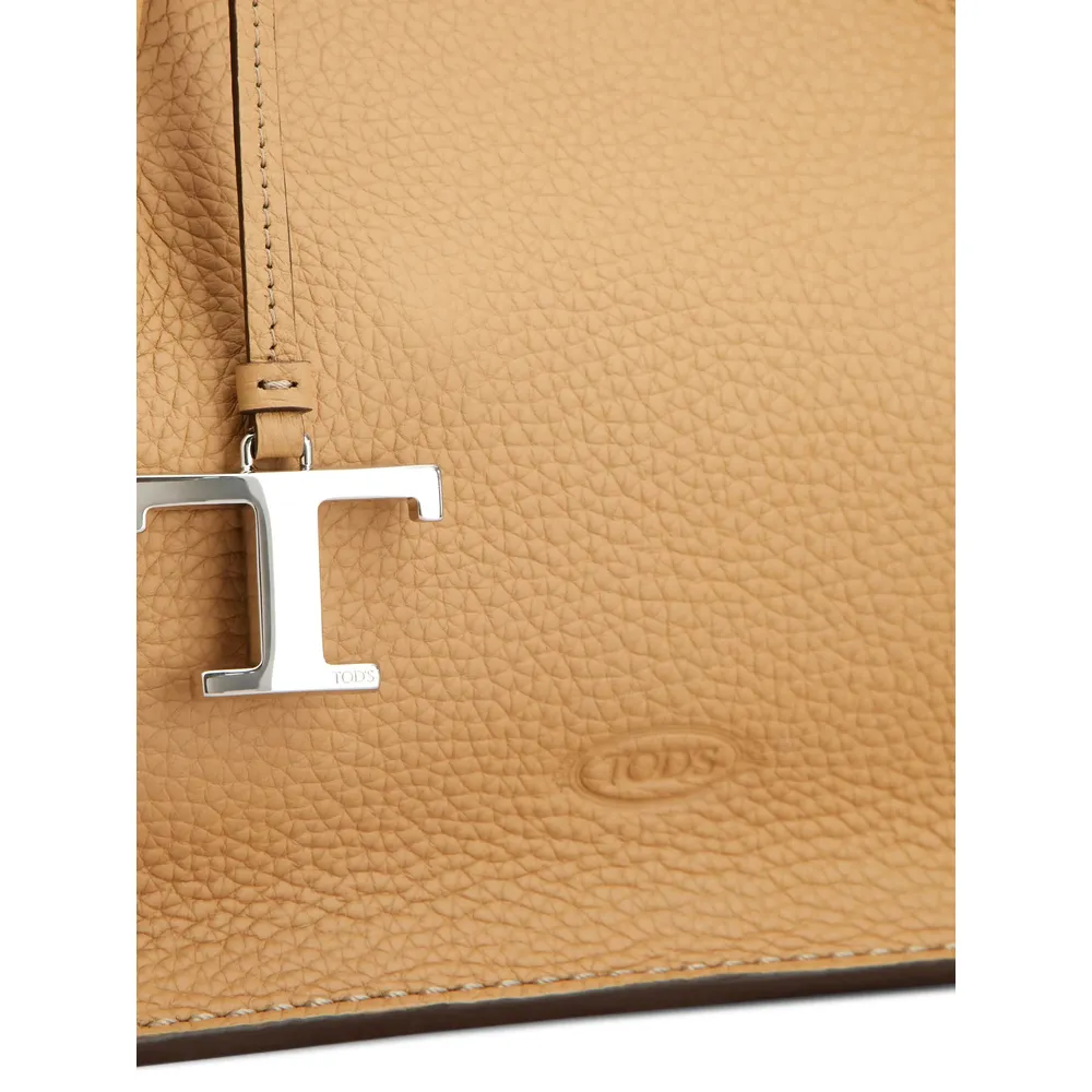 Logo Plaque Medium Bucket Bag