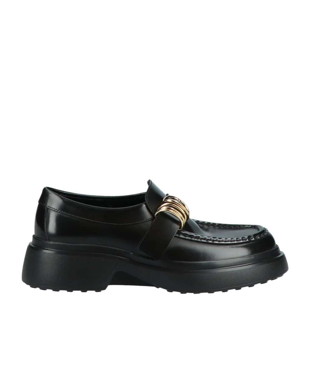 Rings Buckle Slip-On Loafers