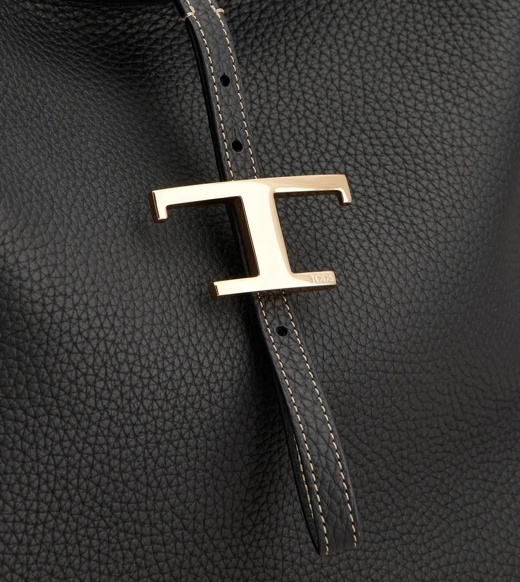T Timeless Shoulder Bag