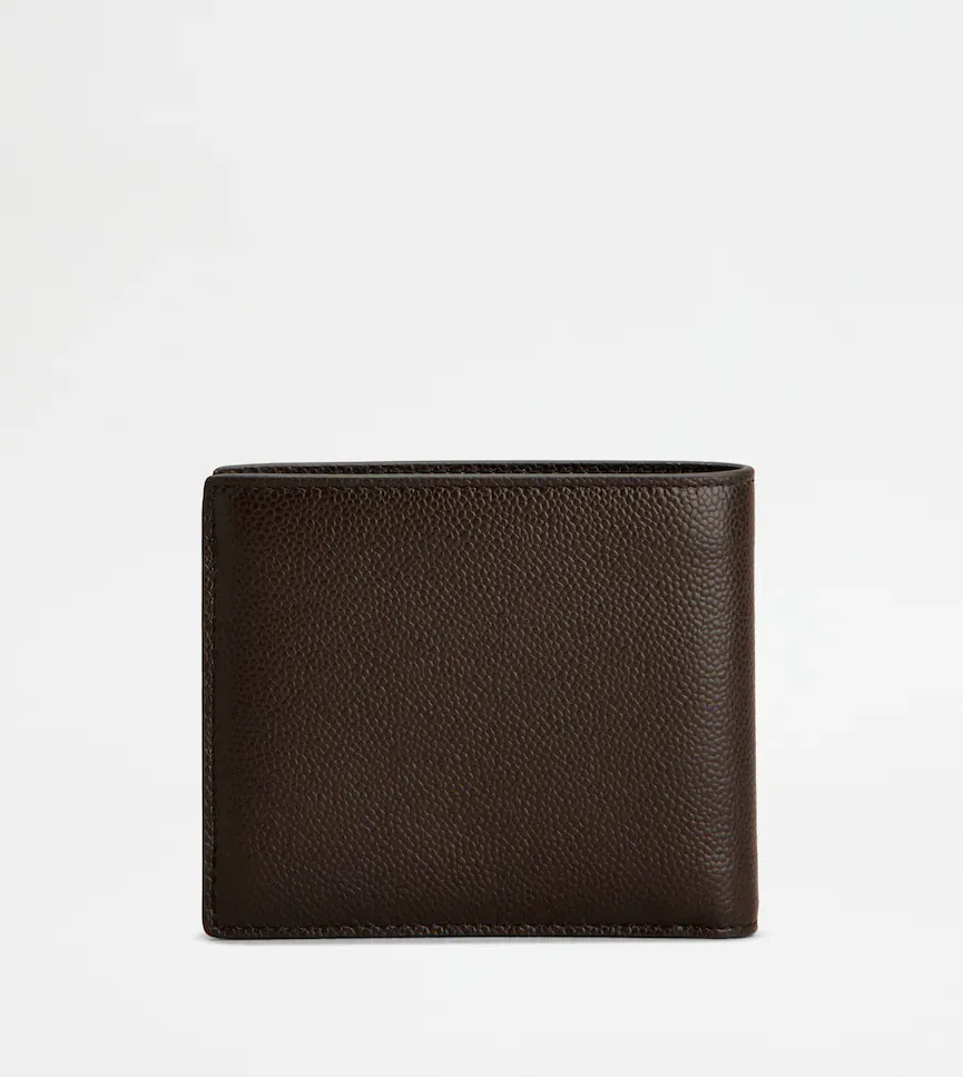 Pebbled Leather Wallet