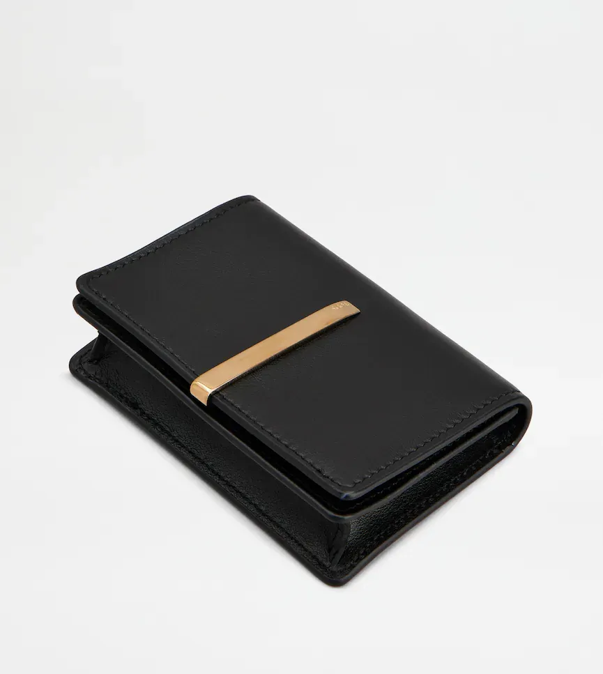 Bar Tod's Wallet