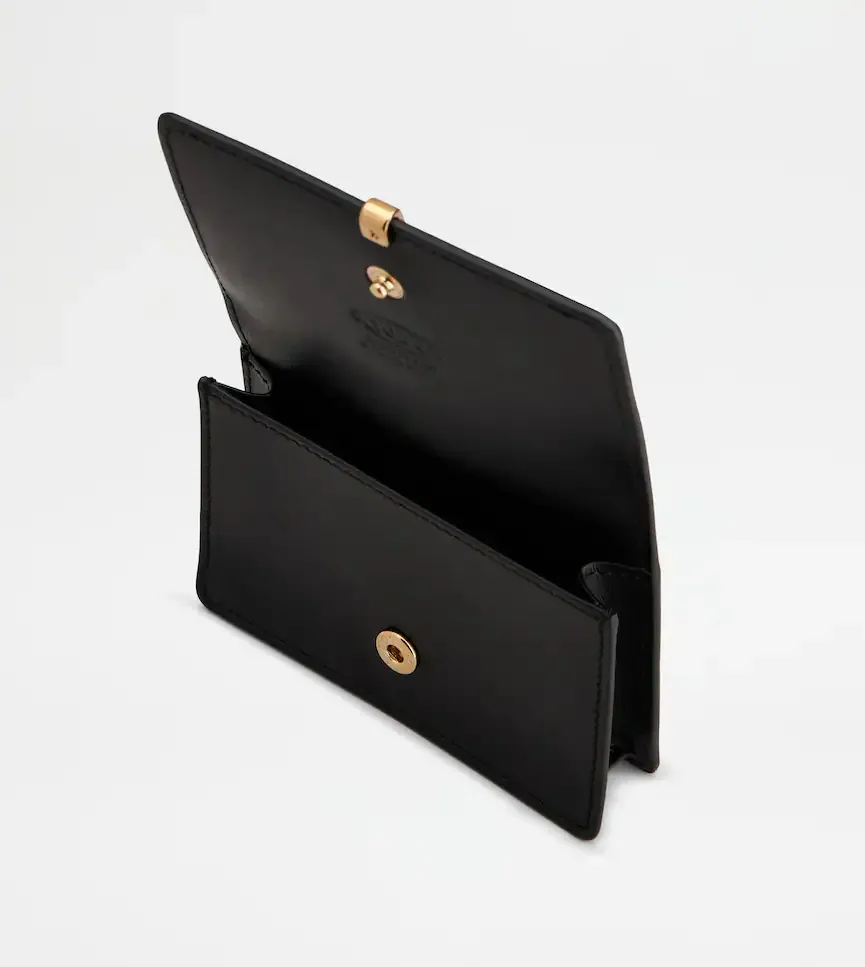 Bar Tod's Wallet