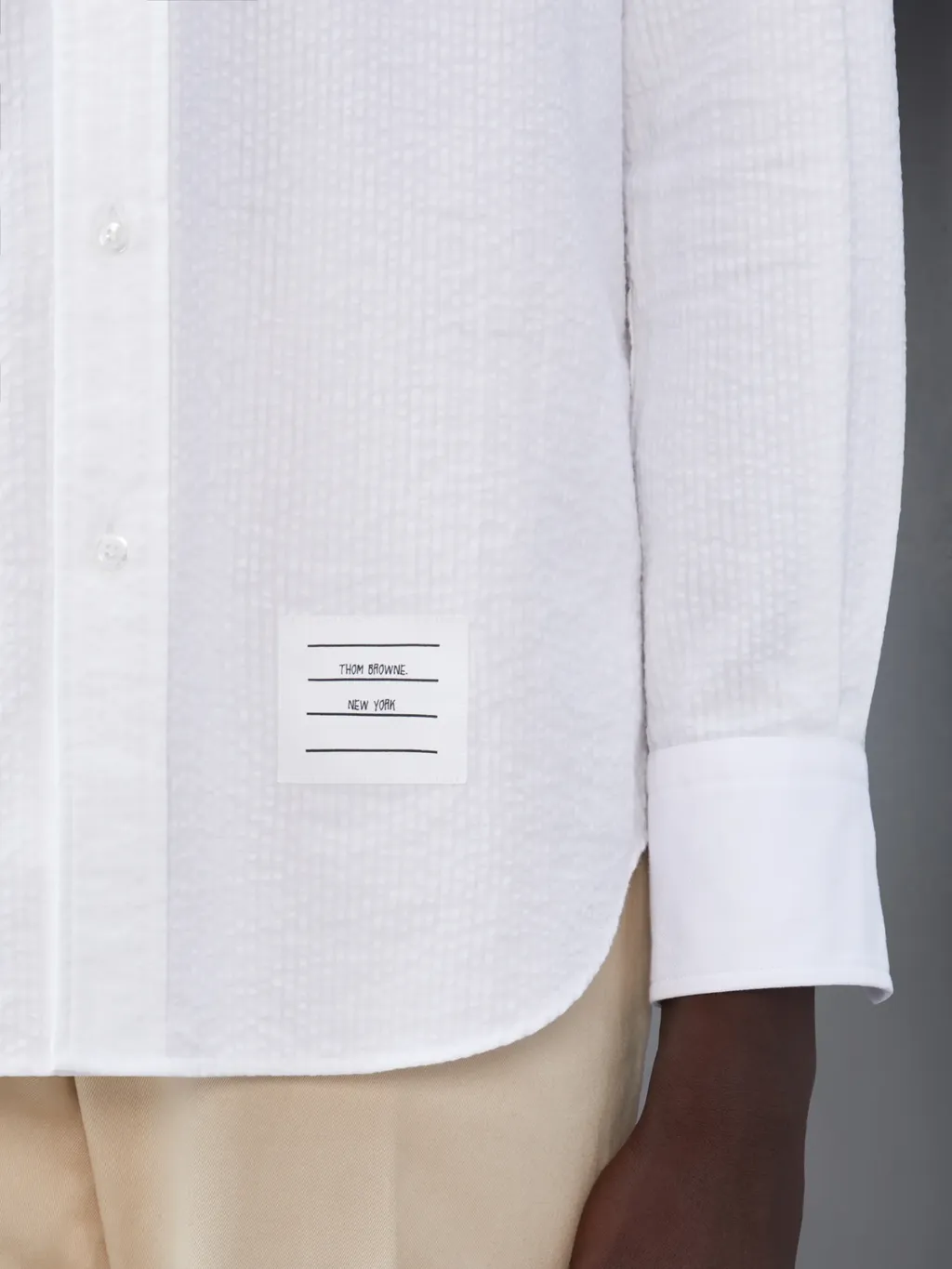 Armband-Detail Seersucker Rwb Striped Shirt