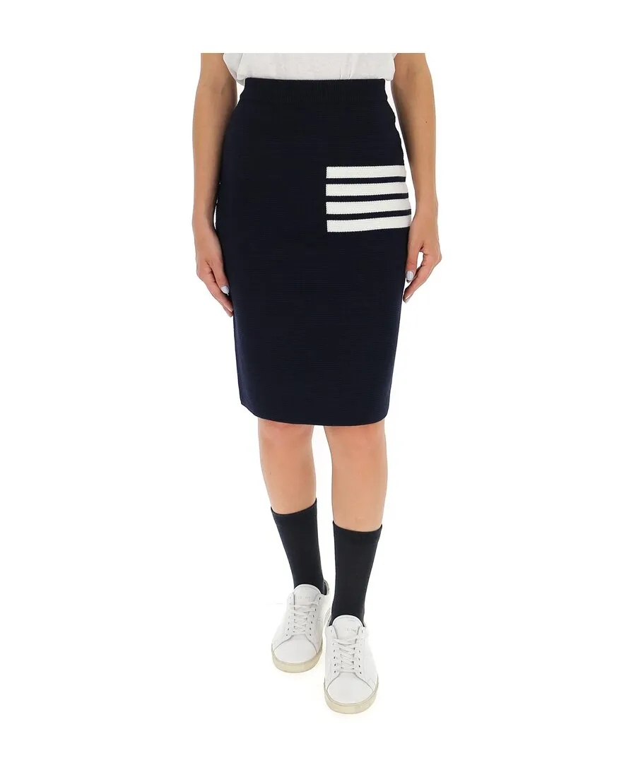 4-Bar Fitted Skirt