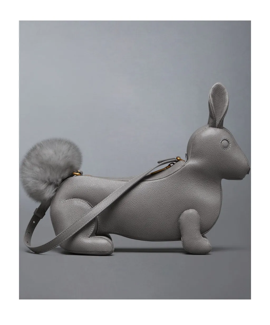 Squirrel-Motif Zipped Shoulder Bag