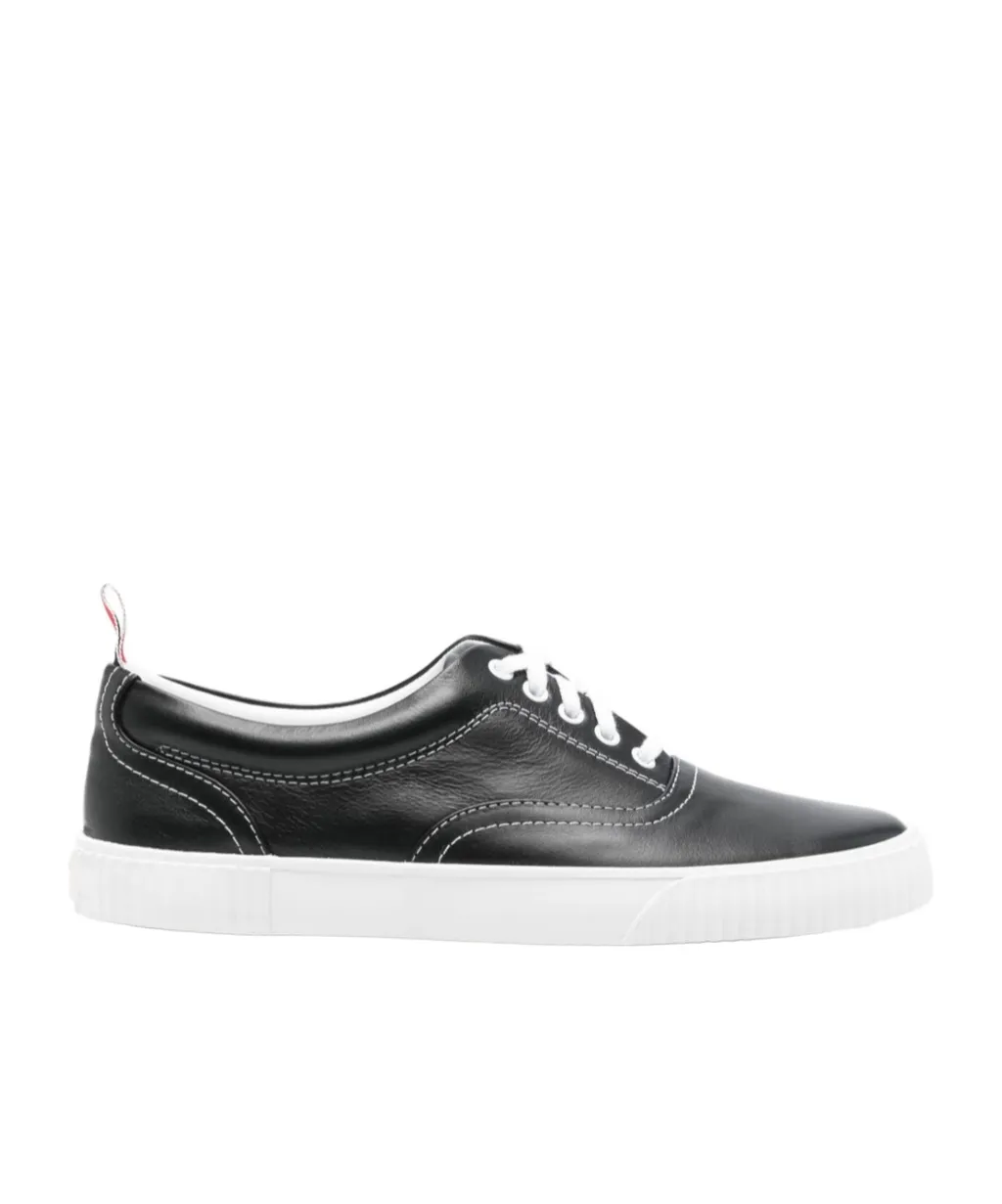Heritage Round Toe Sneakers