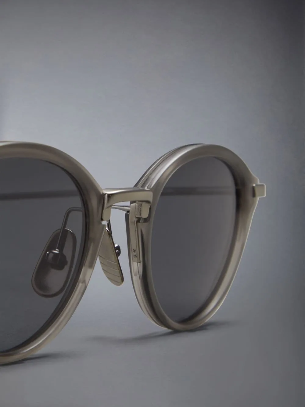 Round Frame Sunglasses