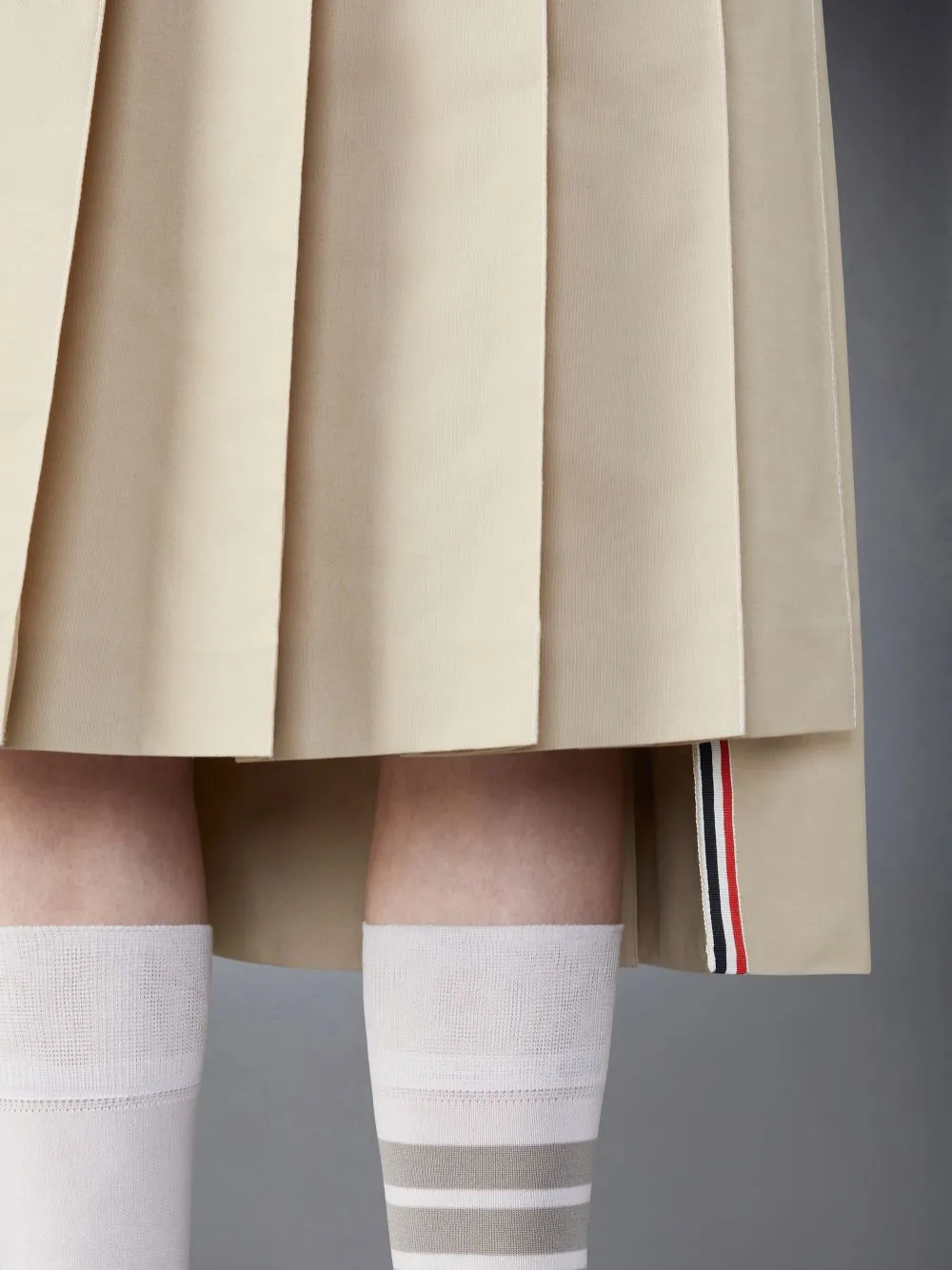 Rwb-Tab High-Low Hem Pleated Midi Skirt