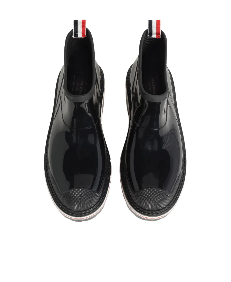 Stripe Trimmed Round-Toe Ankle Boots