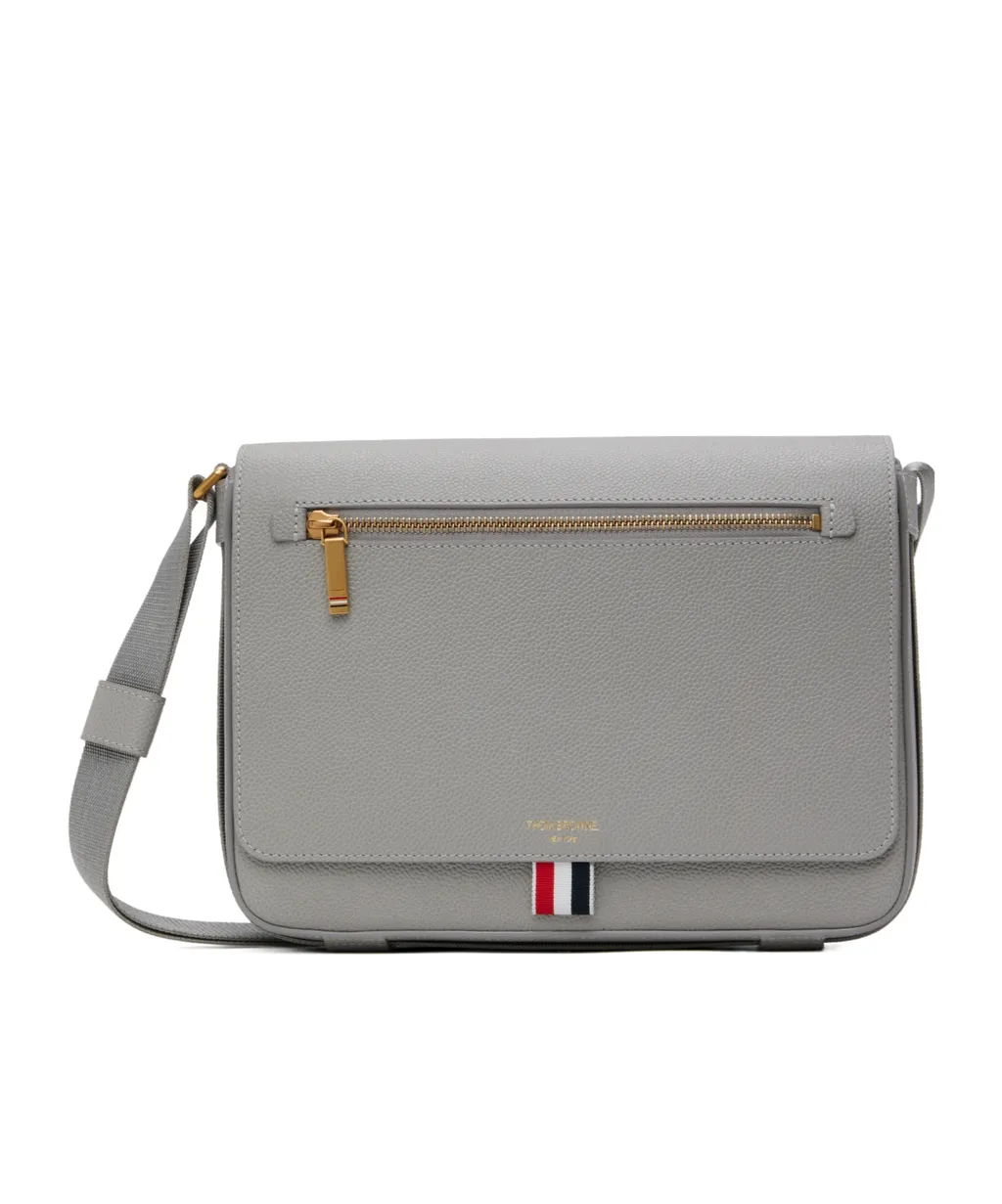 Reporter Shoulder Bag