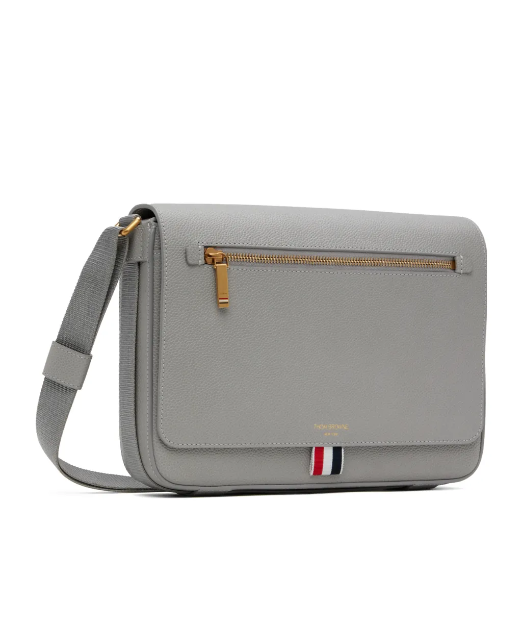 Reporter Shoulder Bag