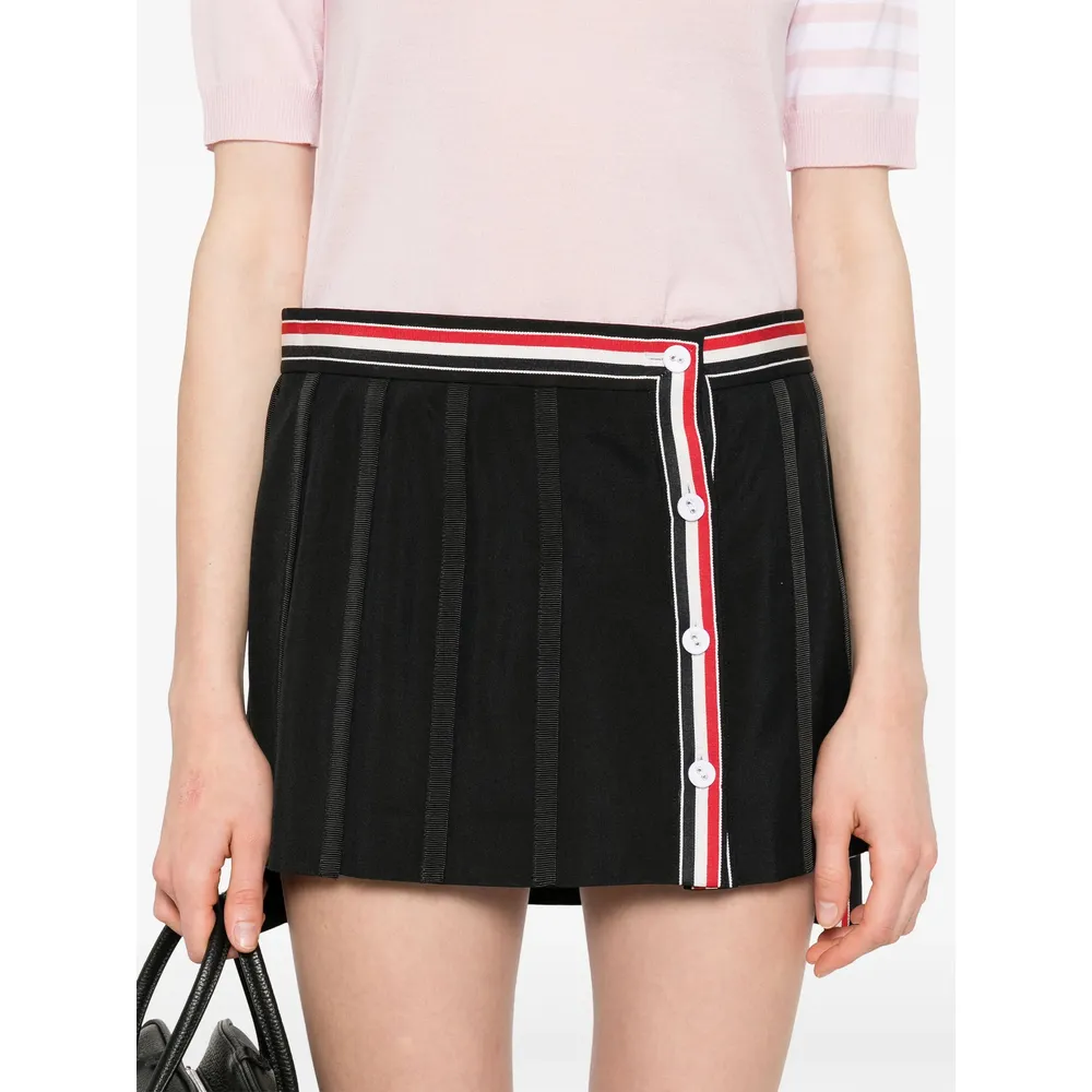 Pleated Thigh-Length Mini Skirt