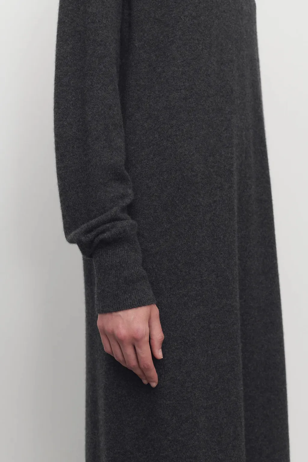 Loter Cashmere Long-Sleeve Dress