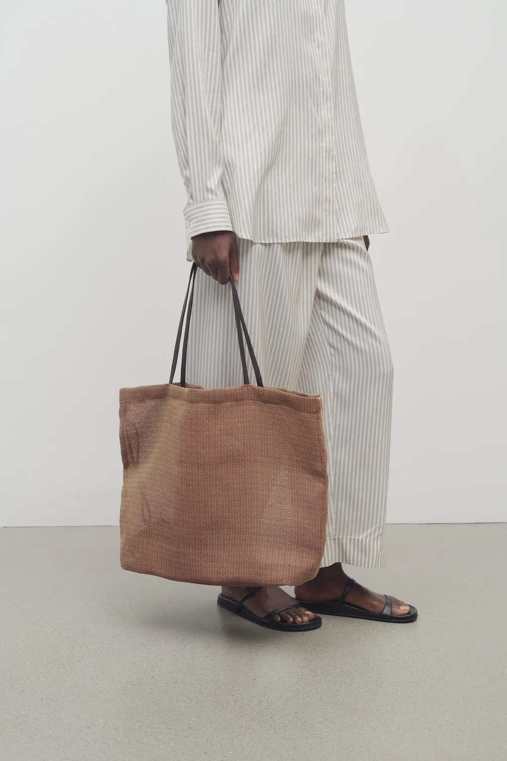 Barn Mesh Tote Bag