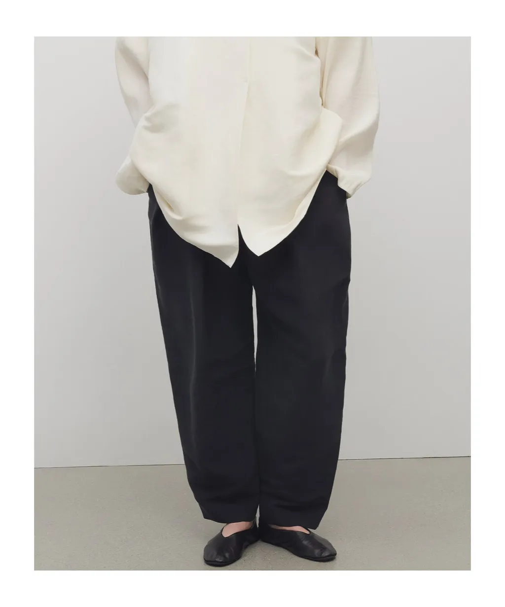 Pleated Trousers