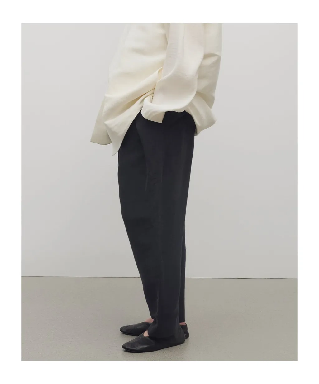 Pleated Trousers