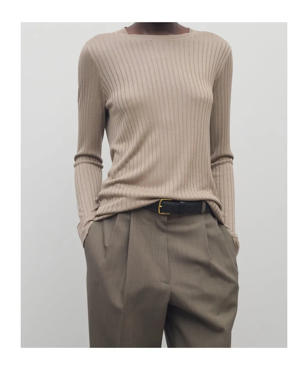 Ribbed Long-Sleeve Top