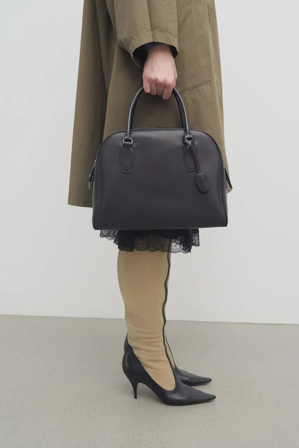 India 12.00 Bag